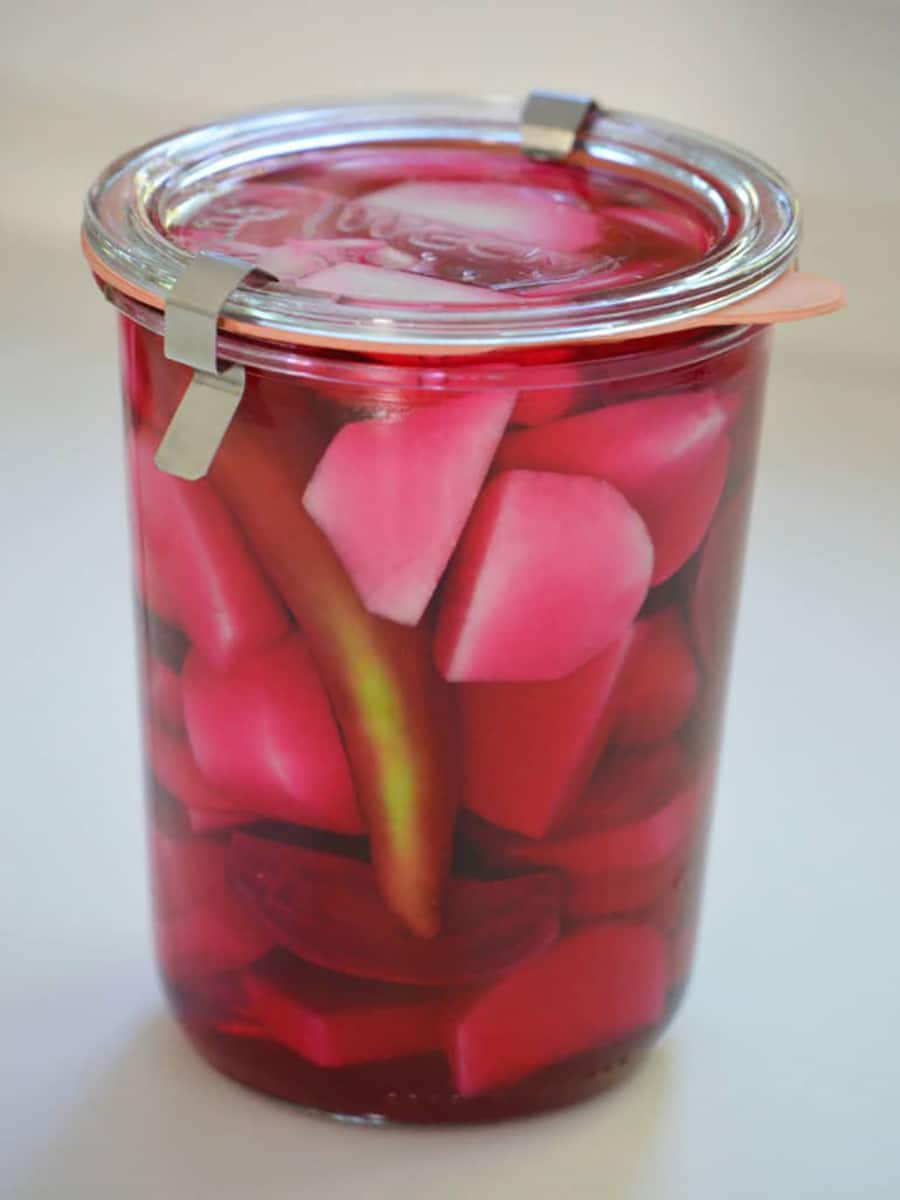 Pink turnip pickles in a weck jar